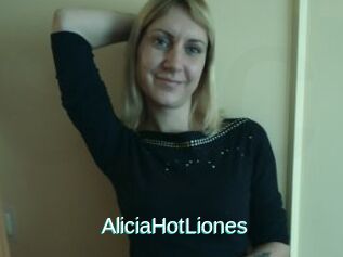 AliciaHotLiones