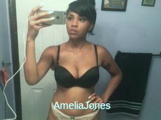 Amelia_Jones