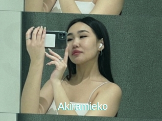 Akiramieko