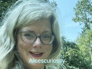 Alicescuriosity
