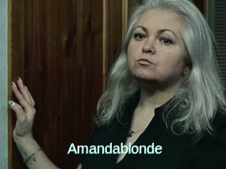 Amandablonde