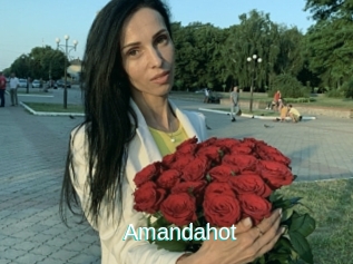 Amandahot
