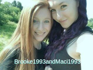 Brooke1993_and_Maci1993