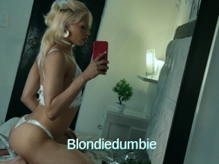 Blondiedumbie