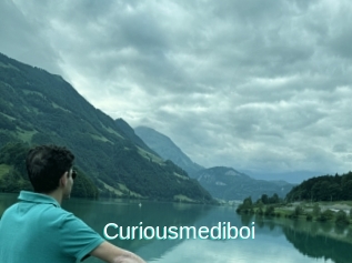 Curiousmediboi