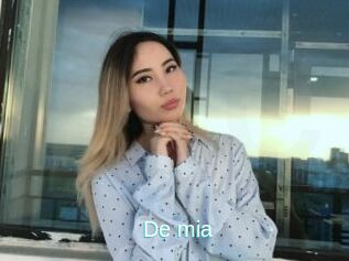 De_mia