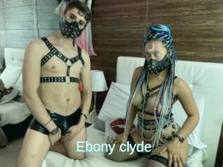 Ebony_clyde
