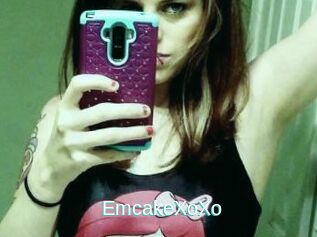 EmcakeXoXo
