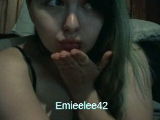 Emieelee42