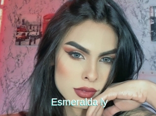 Esmeralda_ly