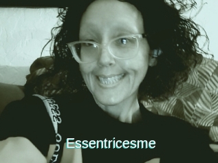 Essentricesme