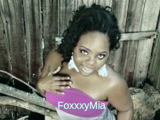FoxxxyMia
