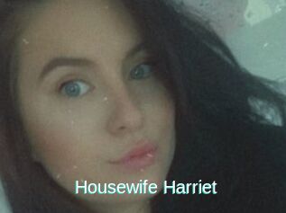 Housewife_Harriet