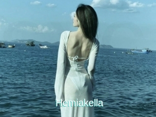 Hemiakella