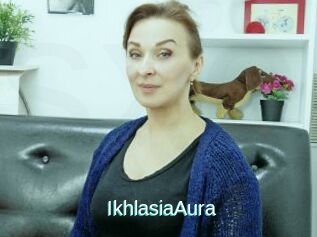 IkhlasiaAura