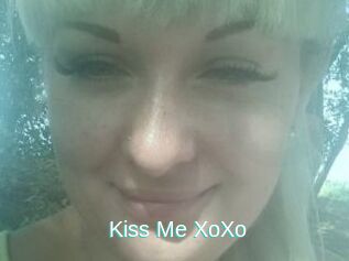 Kiss_Me_XoXo