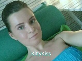 KittyKiss_