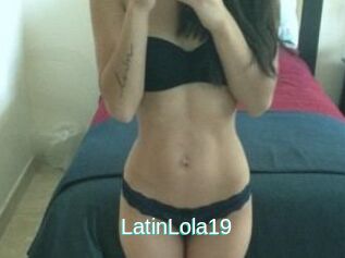 LatinLola19