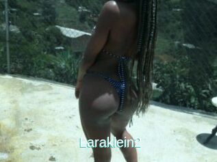 Laraklein2