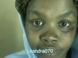 Leandra070