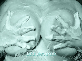 Lottielovexxx