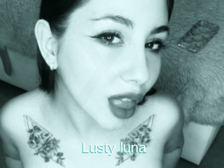 Lusty_luna