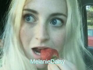 Melanie_Daisy