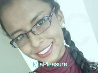 Mia_Pleasure