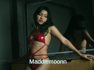 Maddiemoonn