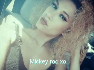 Mickey_roc_xo