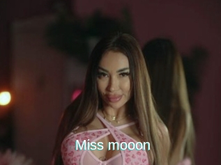 Miss_mooon