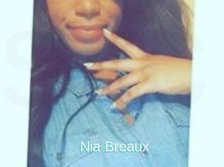 Nia_Breaux