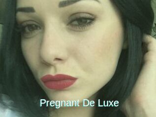 Pregnant_De_Luxe