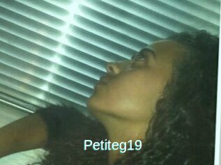 Petiteg19