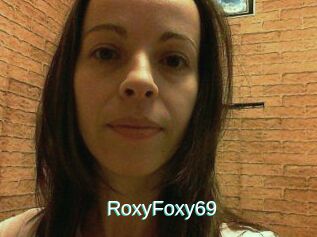 RoxyFoxy_69