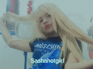 Sashahotgiirl