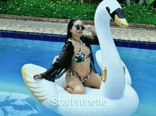 Scarbrunette