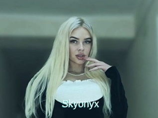 Skyonyx