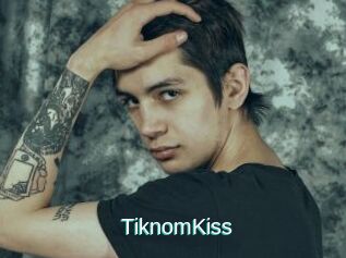 TiknomKiss