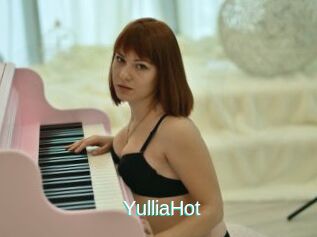 YulliaHot
